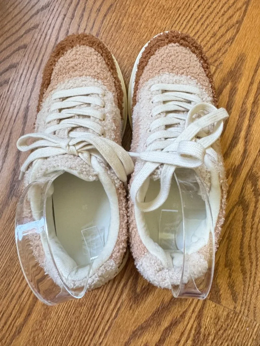 ZARA Teddy Sherpa Platform Sneakers Cream Brown sz (8) Colorblock
